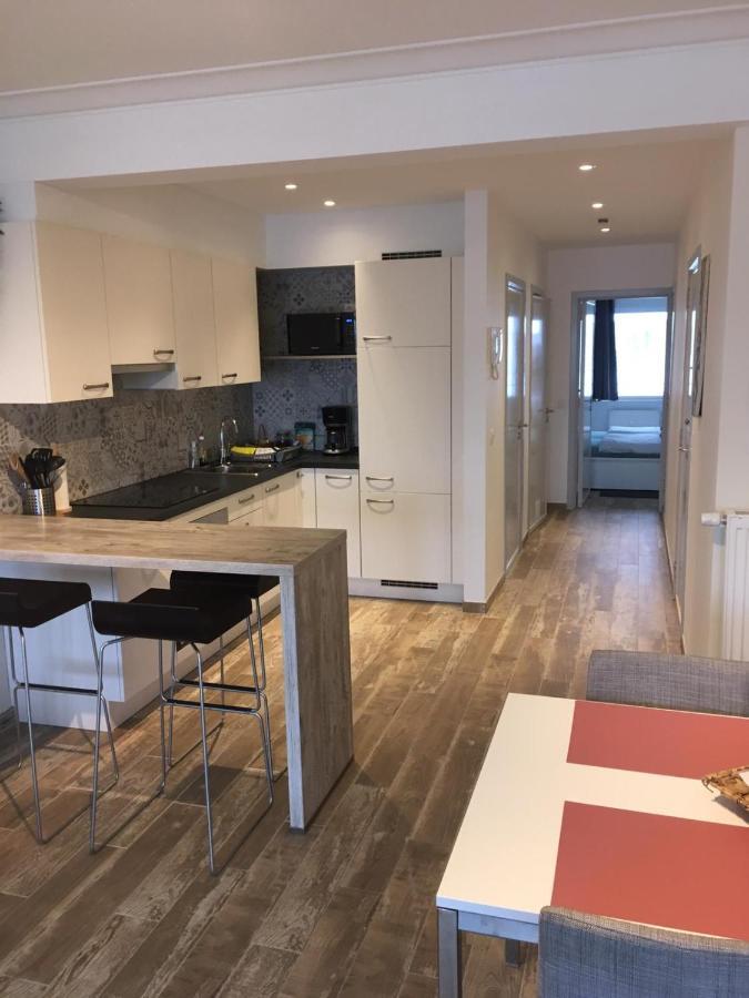 Appartement Oostende Vlak Aan Zee Exterior foto