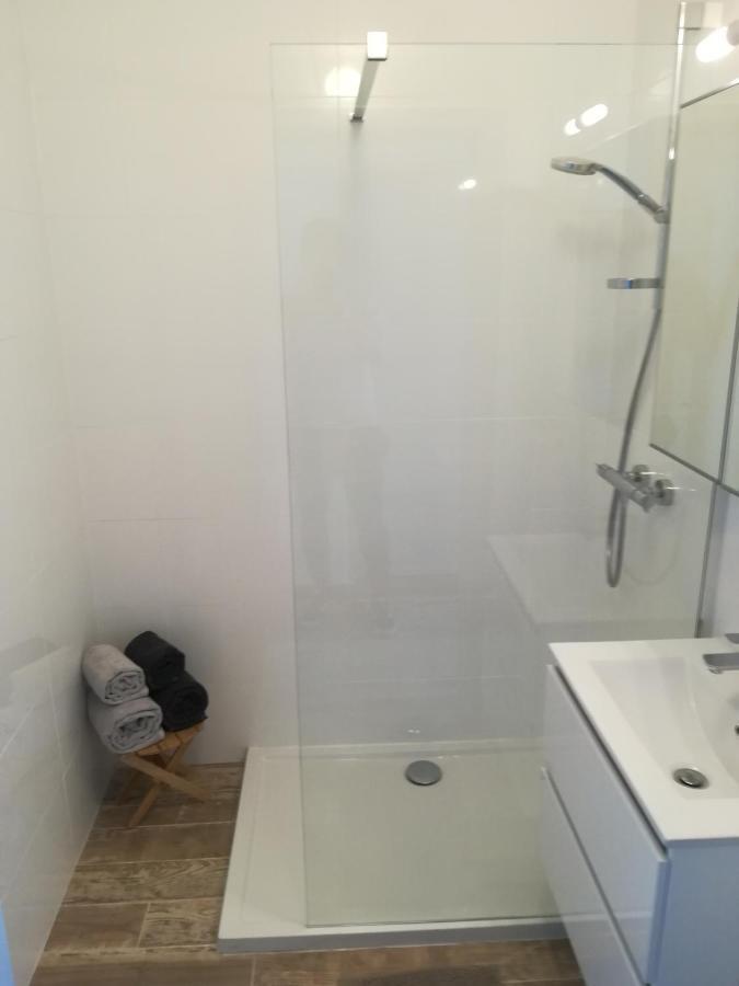 Appartement Oostende Vlak Aan Zee Exterior foto